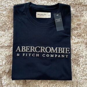 Abercrombie & Fitch Dark Blue Short Sleeve Tee Large